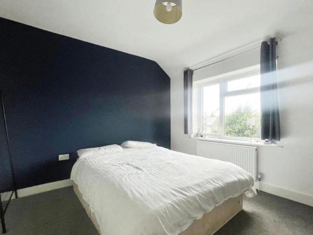 Call NOW to book your viewing for this super three bedroom house with a lovely sunny garden and modern interiors