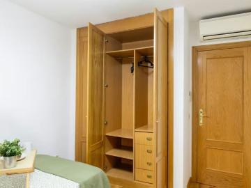 Calle Torroja, Getafe, Community of Madrid 28904