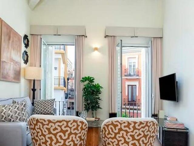 Calle Zaragoza, Sevilla, Andalusia 41001