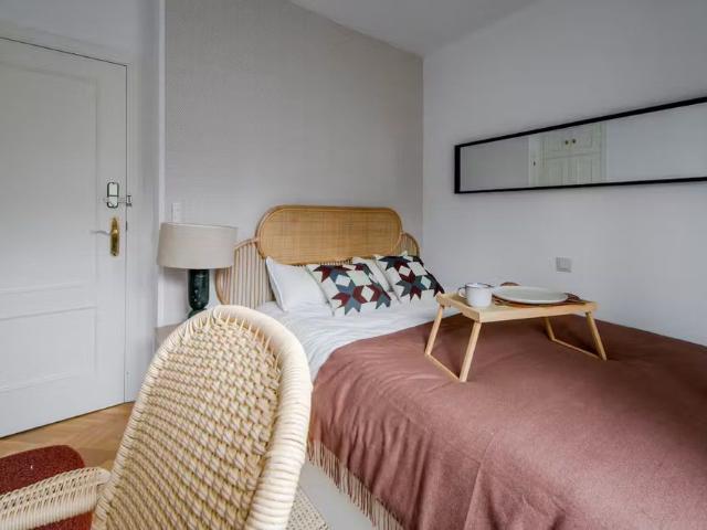 Calle Berna, Pozuelo de Alarcón, Community of Madrid 28224