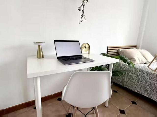 Calle Brunete, Getafe, Community of Madrid 28901