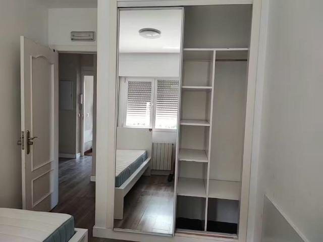 Calle Burgos, Pozuelo de Alarcón, Community of Madrid 28223