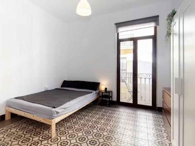 Calle Bustos Tavera, Sevilla, Andalusia 41003