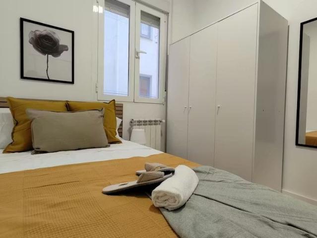 Calle de Trafalgar, Madrid, Community of Madrid 28010