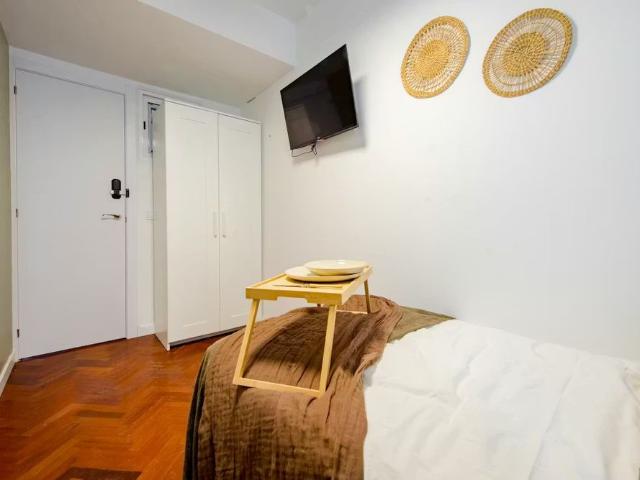 Calle de Ulises, Madrid, Community of Madrid 28043
