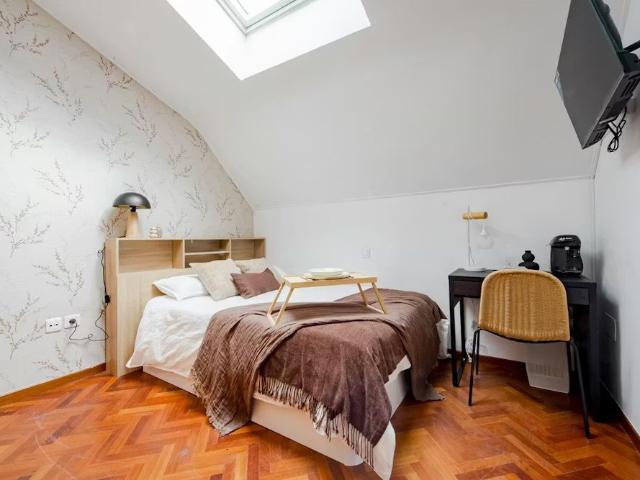 Calle de Ulises, Madrid, Community of Madrid 28043