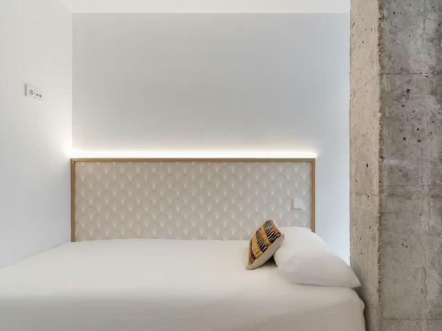 Calle de Villajoyosa, Madrid, Community of Madrid 28041