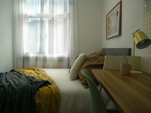 Calle de Altamirano, Madrid, Community of Madrid 28008