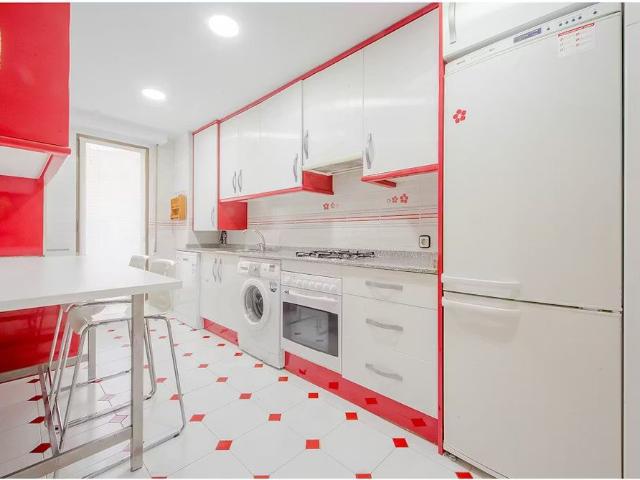 Calle de Amorós, Madrid, Community of Madrid 28028