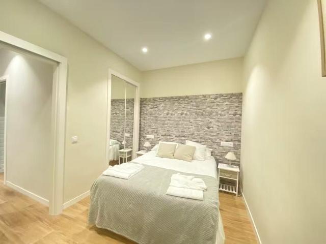 Calle de Amalia, Madrid, Community of Madrid 28020