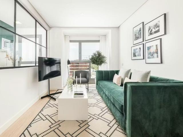 Calle de Ana de Austria, Madrid, Community of Madrid 28050