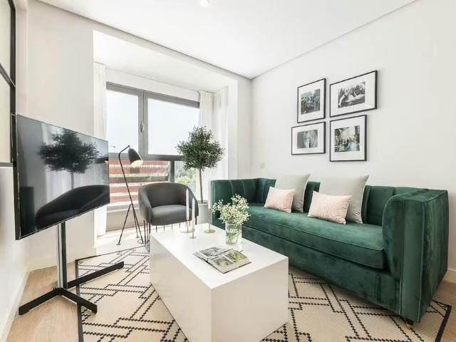 Calle de Ana de Austria, Madrid, Community of Madrid 28050