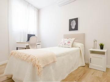 Calle de Antonio Prieto, Madrid, Community of Madrid 28026