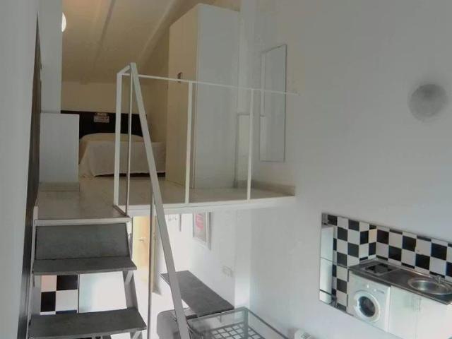 Calle de Antonio Zamora, Madrid, Community of Madrid 28011