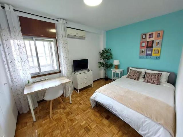 Calle de Añastro, Madrid, Community of Madrid 28033