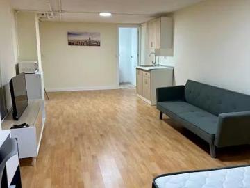 Calle de Basilio de Prado, Madrid, Community of Madrid 28035