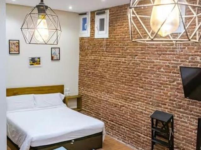 Calle de Bravo Murillo, Madrid, Community of Madrid 28020