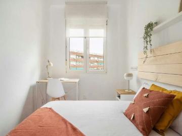 Calle de Bravo Murillo, Madrid, Community of Madrid 28020