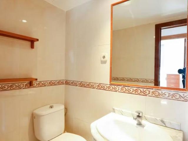Calle de Camarena, Madrid, Community of Madrid 28047