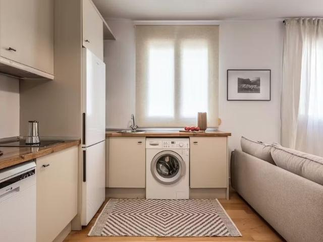 Calle de Campoamor, Madrid, Community of Madrid 28004