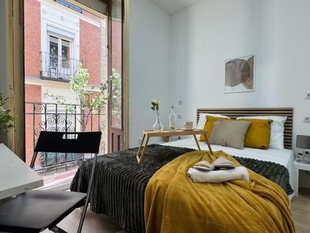 Calle de Caravaca, Madrid, Community of Madrid 28012