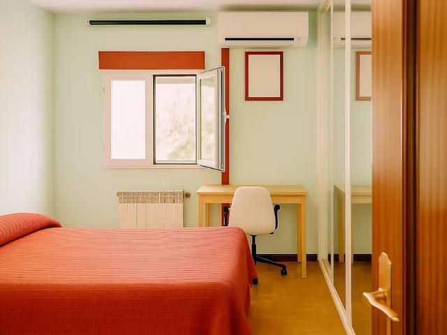 Calle de Carlota O'Neill, Madrid, Community of Madrid 28027