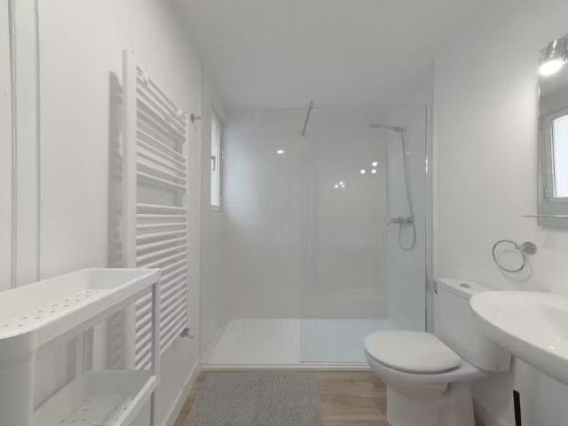Calle de Carranza, Madrid, Community of Madrid 28004