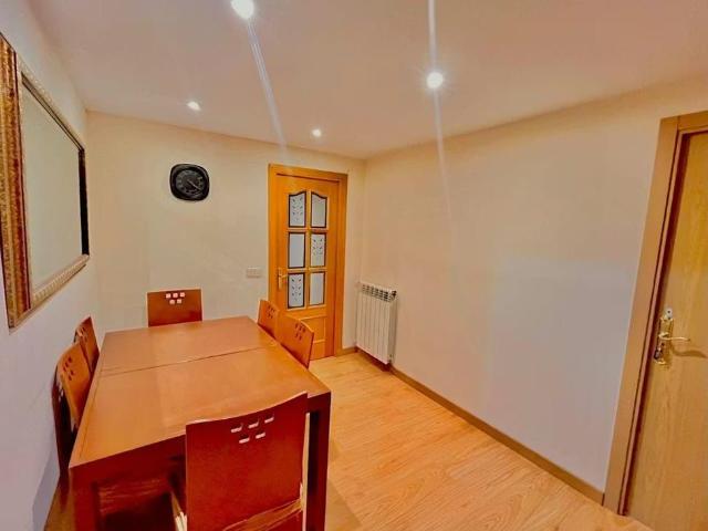 Calle de Castrillo de Aza, Madrid, Community of Madrid 28031