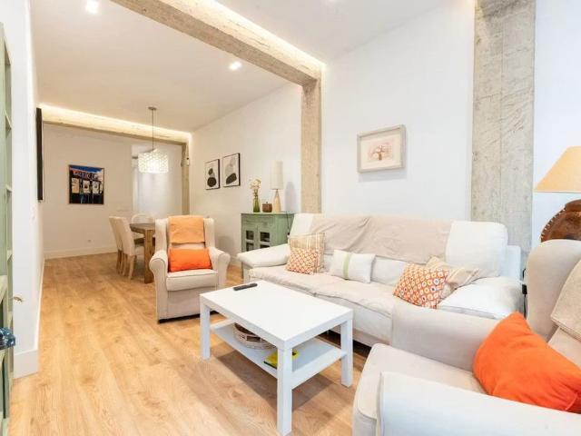Calle de Cavanilles, Madrid, Community of Madrid 28007