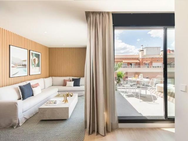 Calle de Colomer, Madrid, Community of Madrid 28028