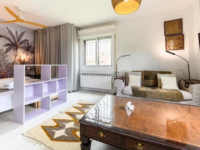 Calle de Daroca, Alcobendas, Community of Madrid 28108