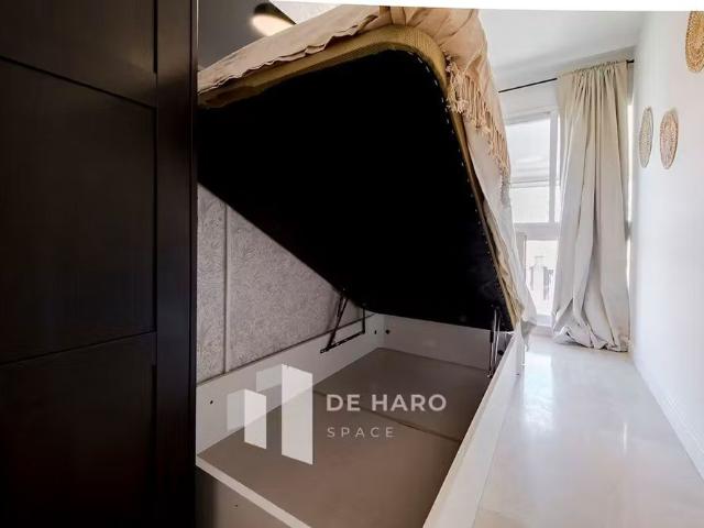 Calle de el Algabeño, Madrid, Community of Madrid 28043