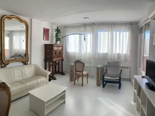 Calle de Ercilla, Madrid, Community of Madrid 28005