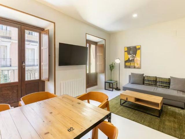 Calle de Fuencarral, Madrid, Community of Madrid 28004