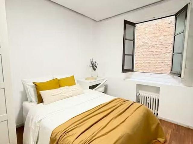 Calle de Goya, Madrid, Community of Madrid 28001