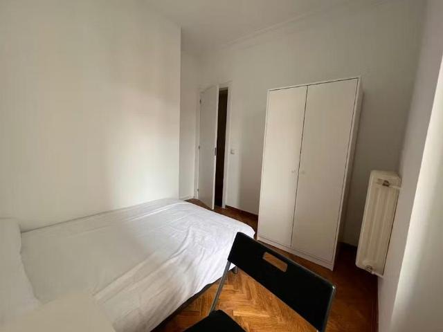Calle de Grafal, Madrid, Community of Madrid 28005
