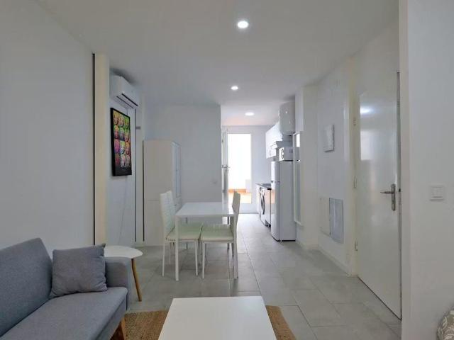 Calle de Guadarrama, Madrid, Community of Madrid 28011
