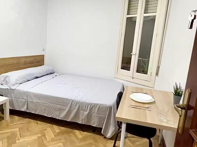 Calle de Gutenberg, Madrid, Community of Madrid 28014