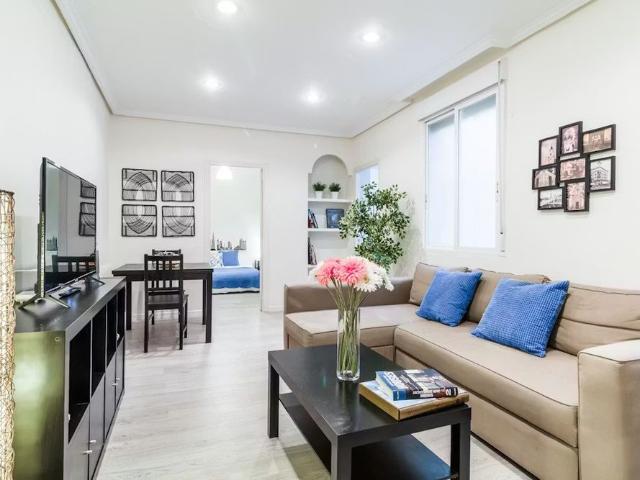 Calle de Hortaleza, Madrid, Community of Madrid 28004