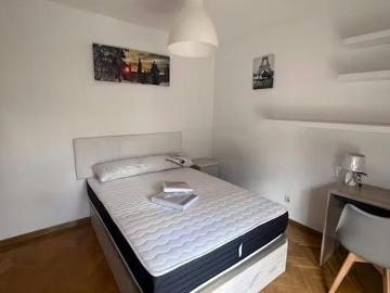 Calle de Josefina Carabias, Madrid, Community of Madrid 28055