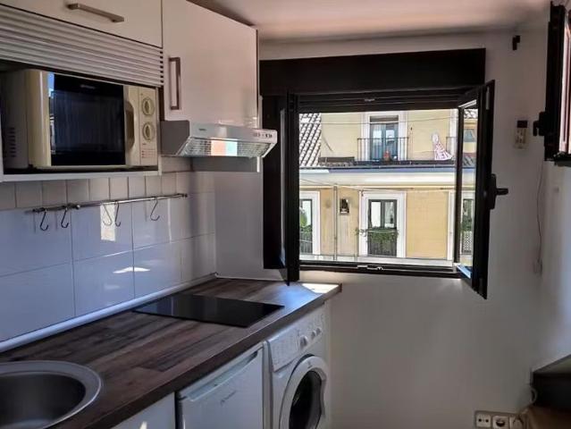 Calle de la Villa, Madrid, Community of Madrid 28005