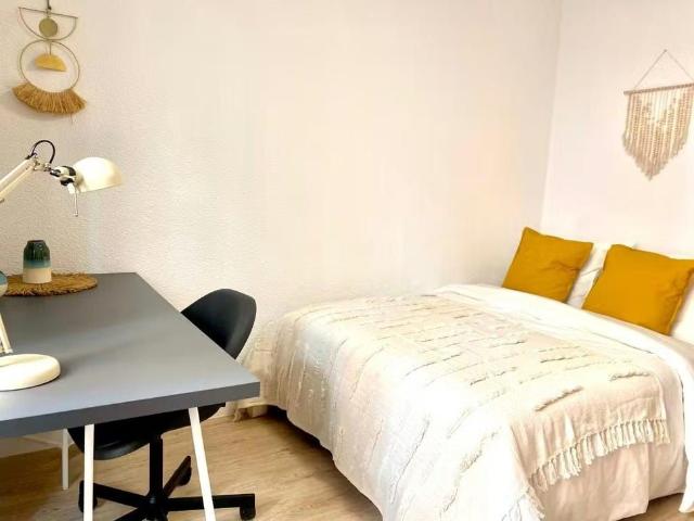 Calle de la Villa, Madrid, Community of Madrid 28005