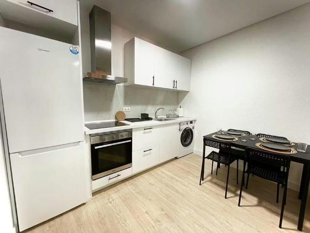 Calle de la Villa, Madrid, Community of Madrid 28005