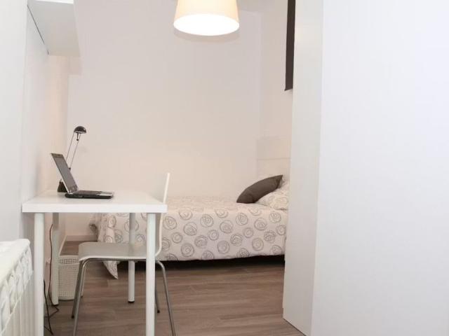 Calle de la Cava Alta, Madrid, Community of Madrid 28005