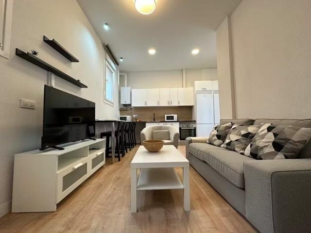 Calle de la Genciana, Madrid, Community of Madrid 28039