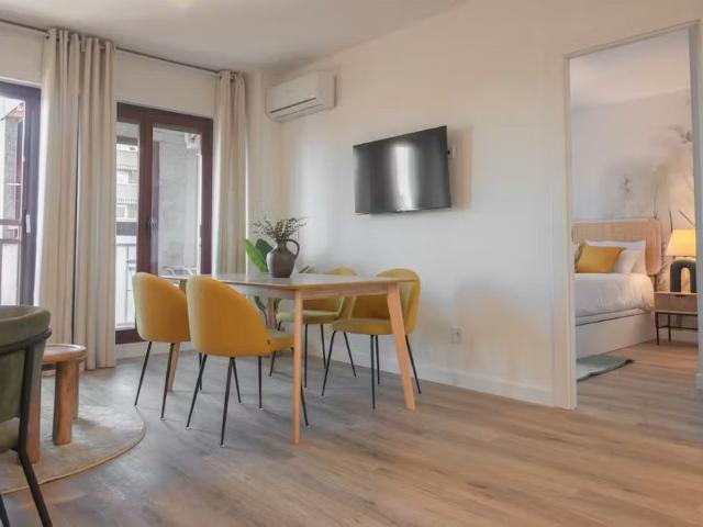 Calle de La Hiruela, Madrid, Community of Madrid 28035