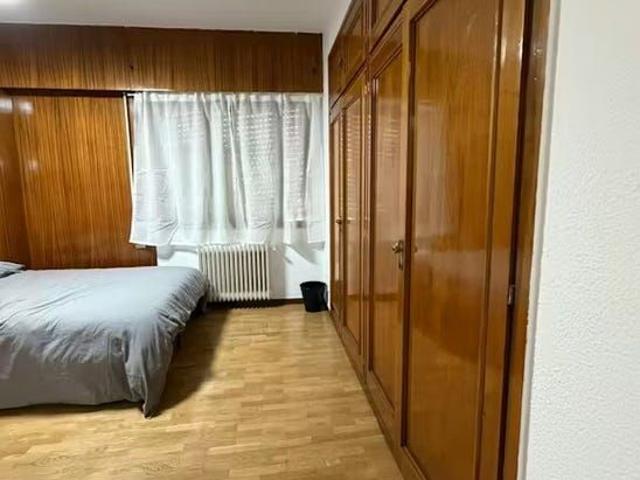 Calle de la Infanta Mercedes, Madrid, Community of Madrid 28020