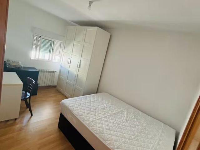 Calle de la Isleta, Coslada, Community of Madrid 28823