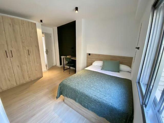 Calle de la Oca, Madrid, Community of Madrid 28025