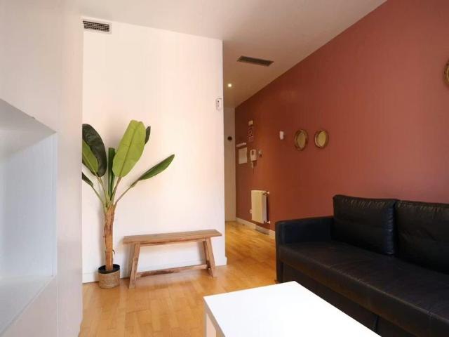 Calle de la Pasa, Madrid, Community of Madrid 28005